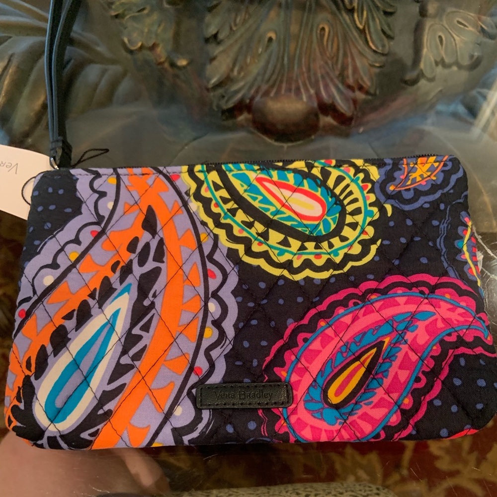 Wristlet